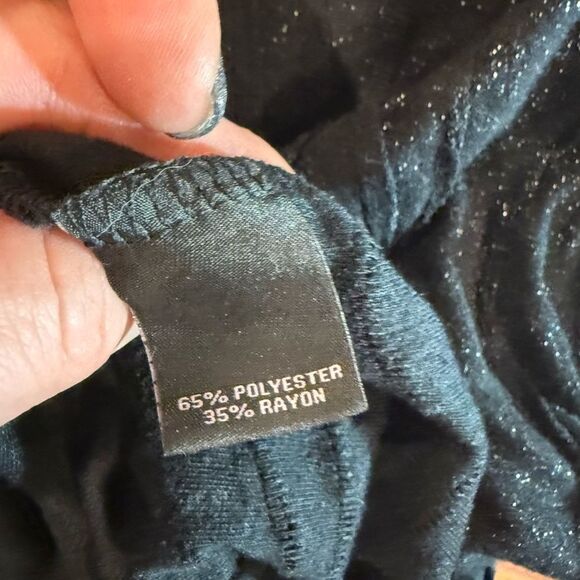 Investments cowl neck long sleeve metallic top - Picture 5 of 7